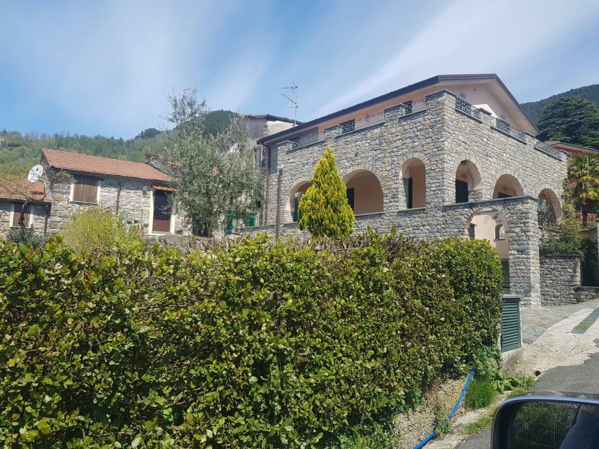 Villa Casa Luigina à Vezzola Extérieur photo